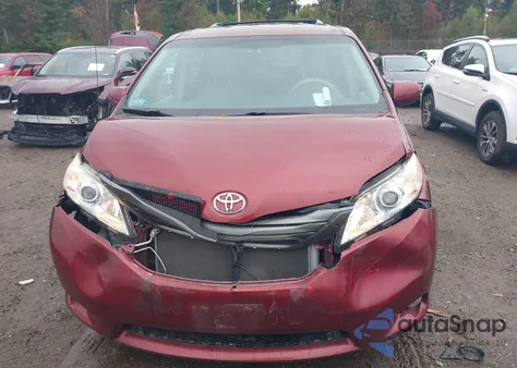 2013 Toyota Sienna Xle V6 8 Passenger из США, поврежденный, VIN 5TDYK3DC1DS386143